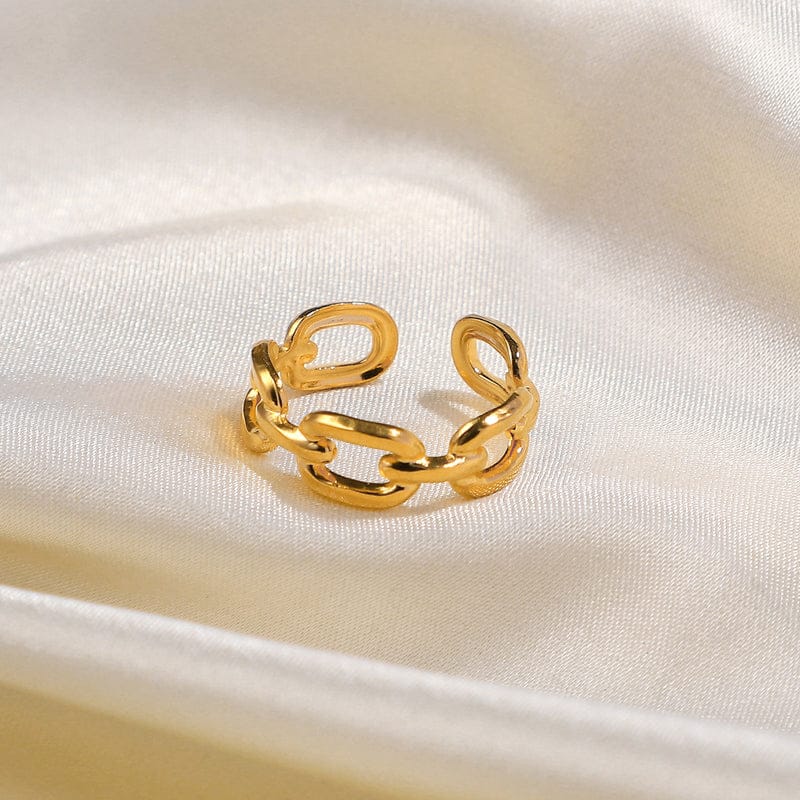 IG style woman’s 18k gold plated chain ring