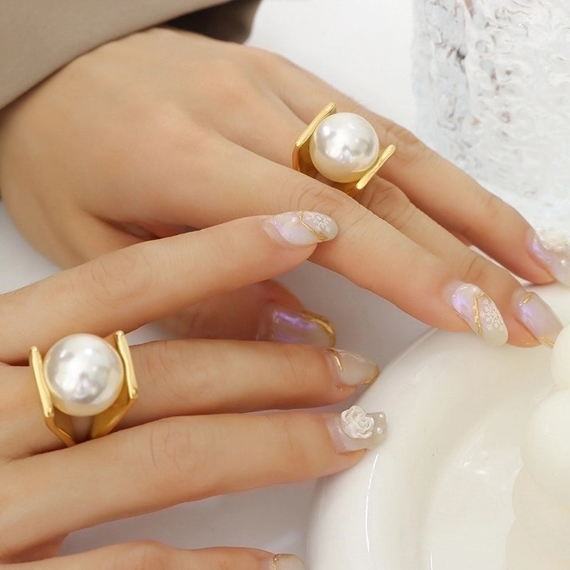 Retro geometric titanium steel artificial pearl ring
