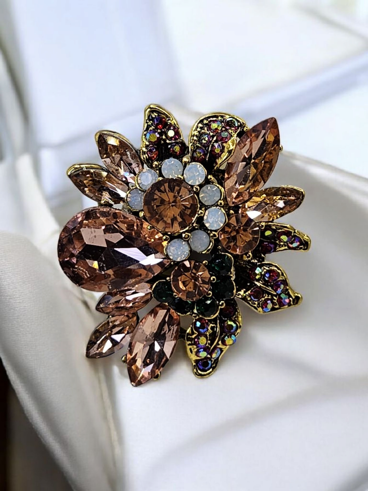 Stretchy adjustable ring