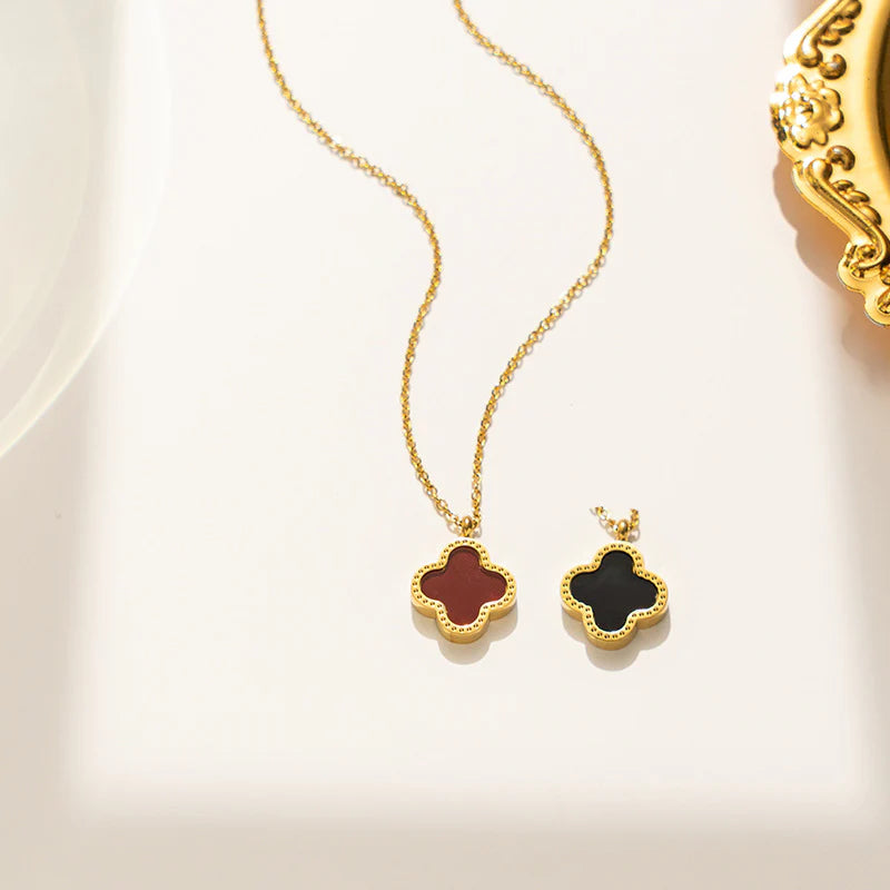 Clover double sided 18k gold plated