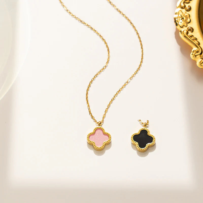 Clover double sided 18k gold plated