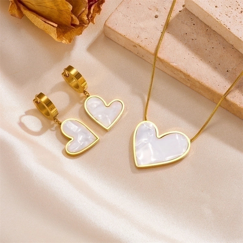 Princess cut simple style heart shape 18k gold plated