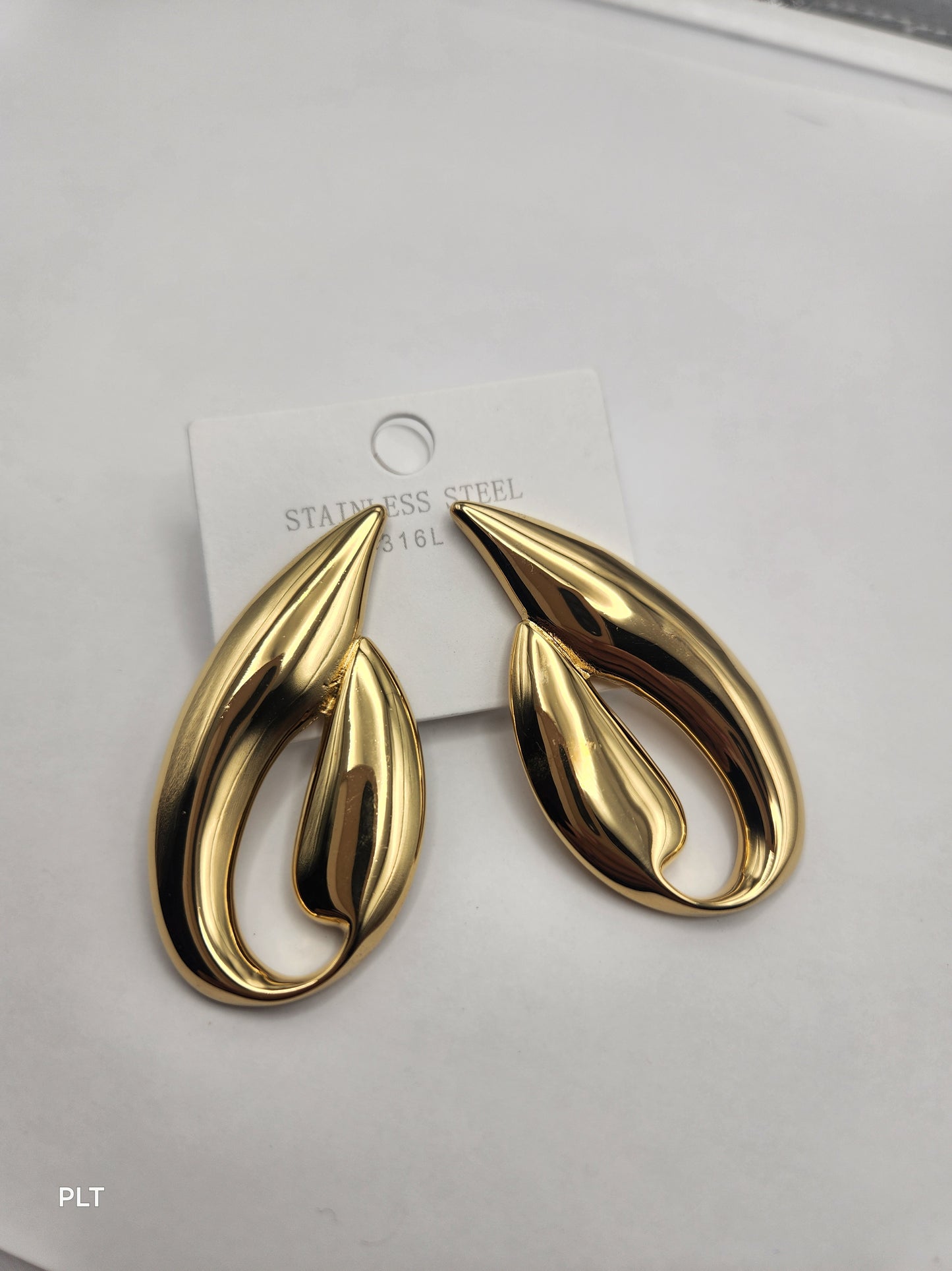 Geometric 18K gold plated earring